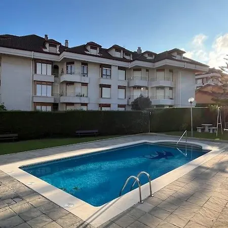 Apartamento Con Piscina Y Playa